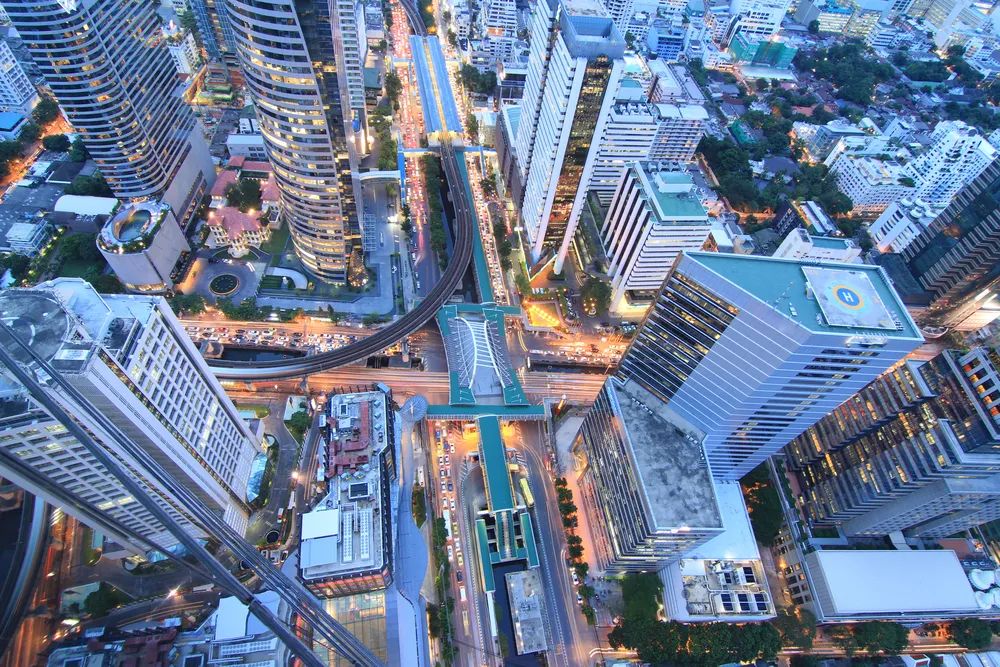 张庆华、周黎安：向导人提升 KPI，，，，怎样影响都会扩张 ｜学术安博电竞