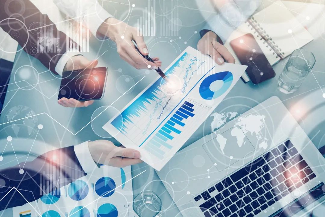 卢海：性别、仙颜与明星剖析师评选 | 学术安博电竞