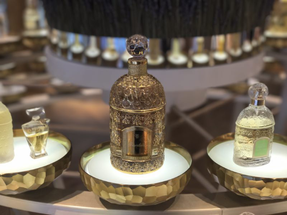 消耗社会与娇兰的奢侈品治理