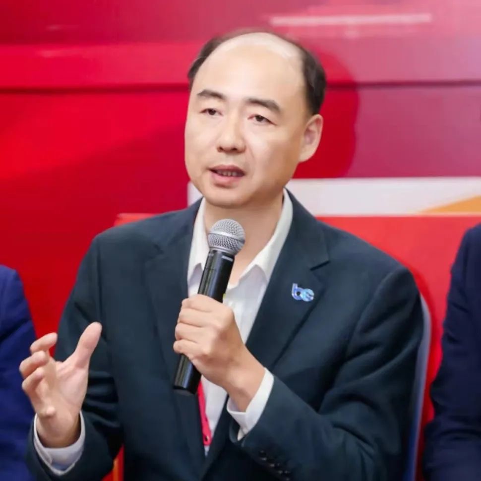 AC7BD62A7416A9F453BD15683A4_C5A5D390_15B74